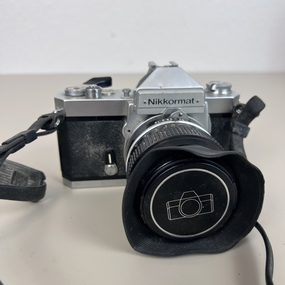 Nikkormat FT2 35mm SLR Film Camera w/ Nikon Nikkor 50mm f/1.4 Lens UNTESTED